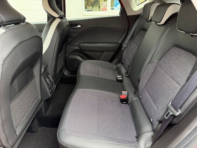 2024 RENAULT CAPTUR 1.0 TCe techno SUV 5dr Petrol Manual Euro 6 (s/s) (90 ps) - Photo 8