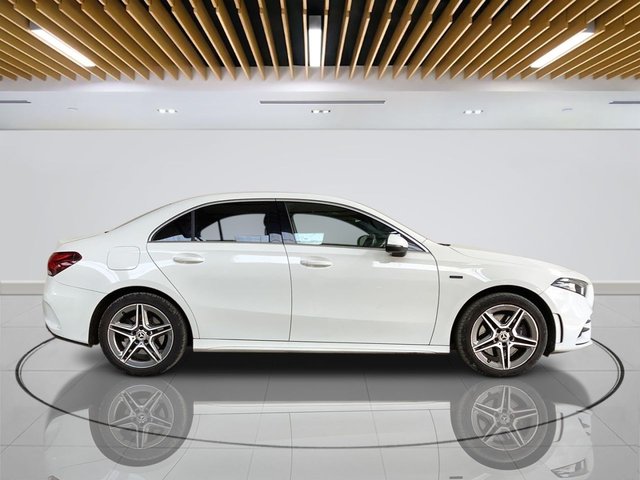 2020 Mercedes-Benz A-Class - Photo 6