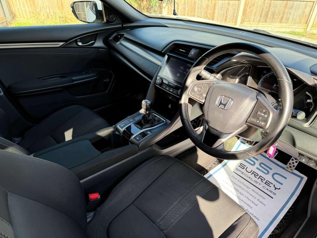 2018 Honda Civic - Photo 5