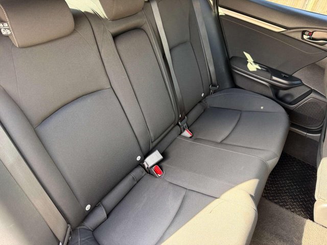 2018 Honda Civic - Photo 10