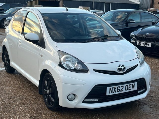 2012 TOYOTA AYGO - Photo 6