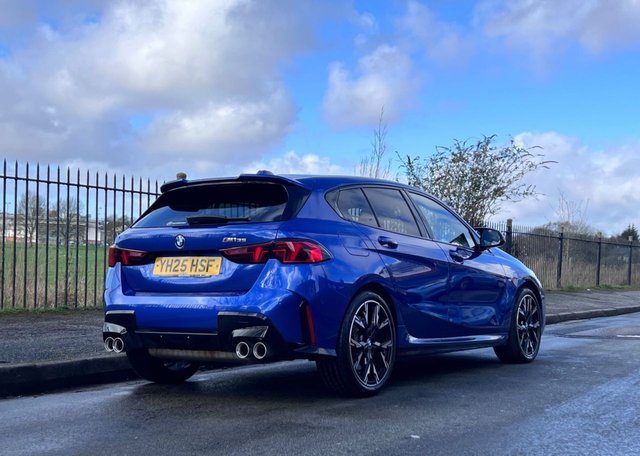 2025 BMW 1 Series - Photo 6