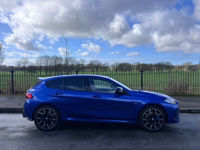 2025 BMW 1 Series - Photo 5