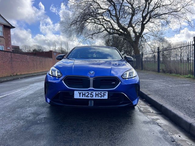 2025 BMW 1 Series - Photo 9