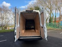 USED 2022 22 IVECO DAILY 2.3D HPI 14V 35S 4100 LWB H2 Euro 6 (s/s) 5dr 1 OWNER! NEW CAMBELT! AIR CON!