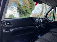 USED 2022 22 IVECO DAILY 2.3D HPI 14V 35S 4100 LWB H2 Euro 6 (s/s) 5dr 1 OWNER! NEW CAMBELT! AIR CON!
