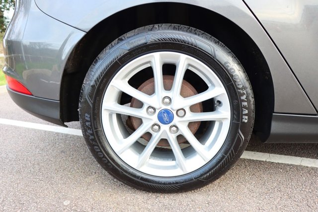 2015 FORD FOCUS - Photo 12