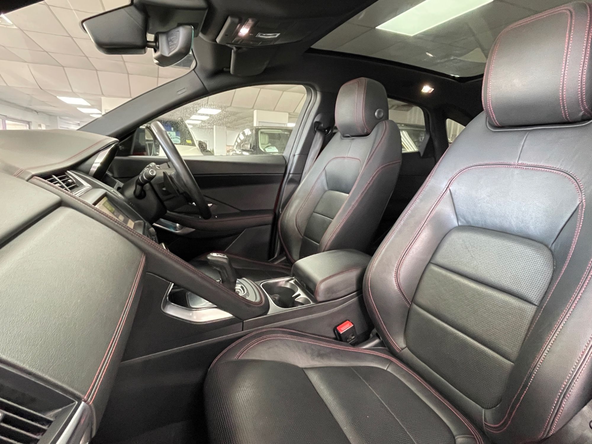 USED 2020 20 JAGUAR E-PACE 2.0 D180 Chequered Flag SUV 5dr Diesel Auto AWD Euro 6 (s/s) (180 ps) 