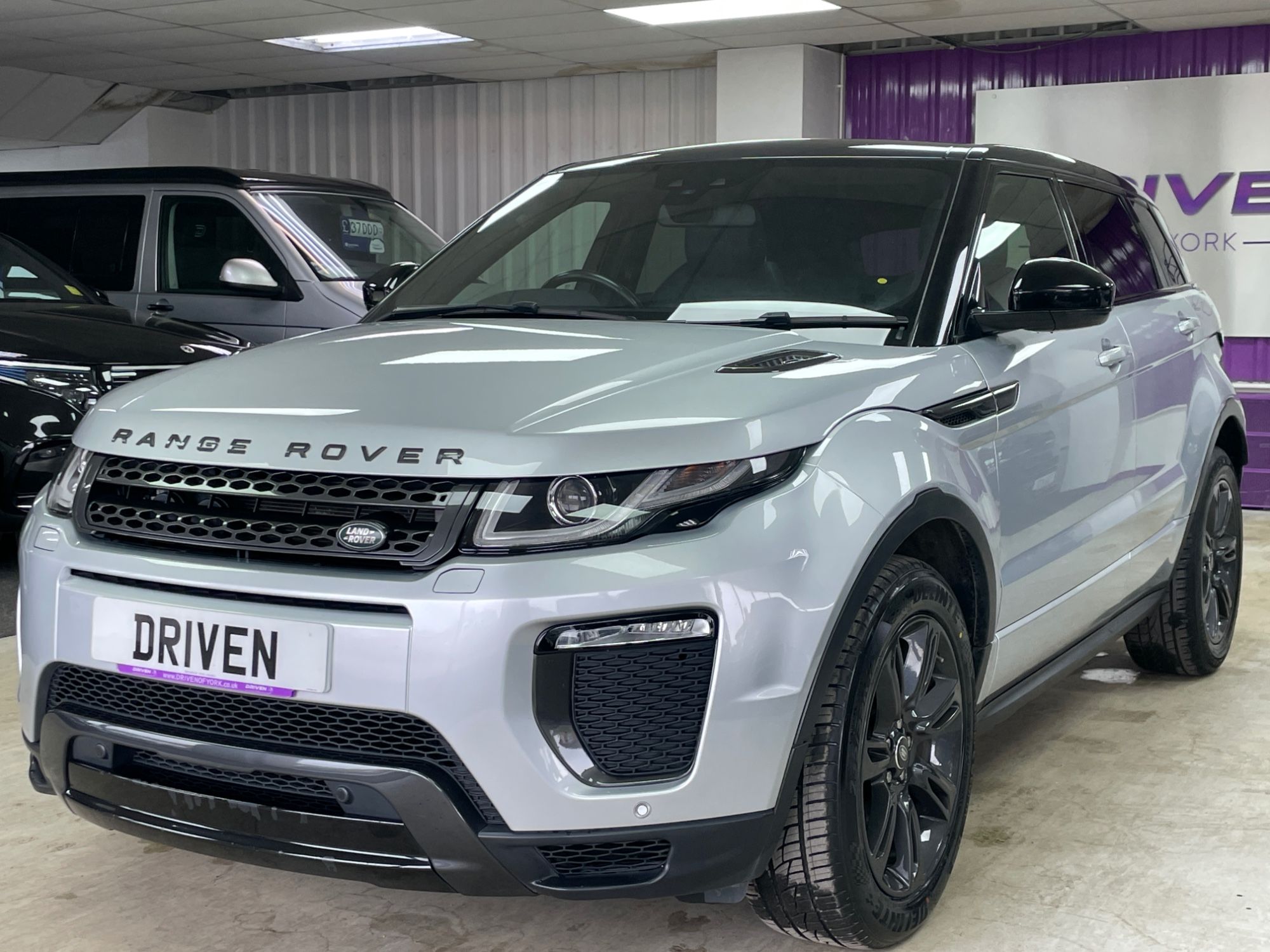 USED 2018 68 LAND ROVER RANGE ROVER EVOQUE 2.0 TD4 Landmark SUV 5dr Diesel Auto 4WD Euro 6 (s/s) (180 ps) 