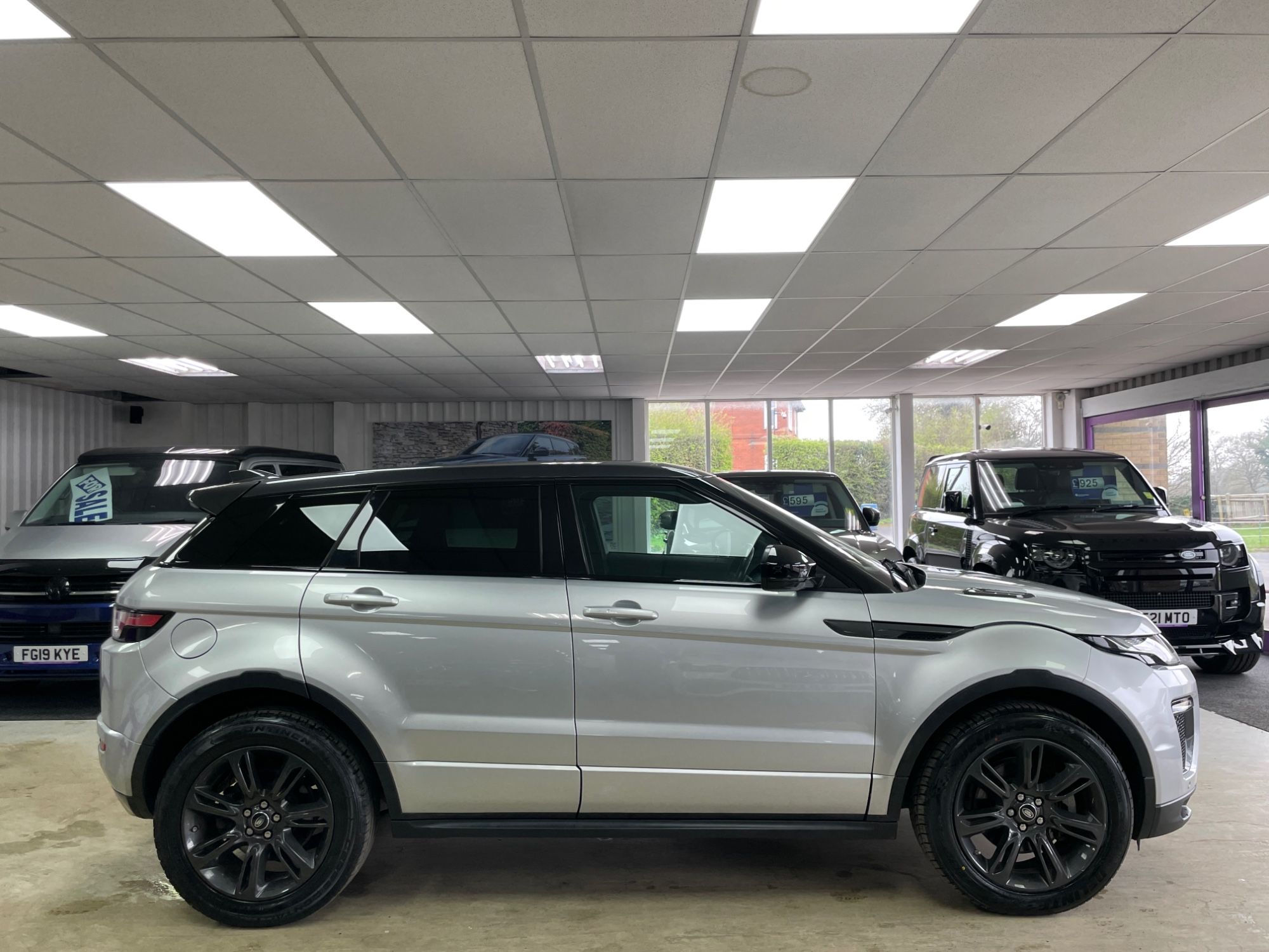 USED 2018 68 LAND ROVER RANGE ROVER EVOQUE 2.0 TD4 Landmark SUV 5dr Diesel Auto 4WD Euro 6 (s/s) (180 ps) 