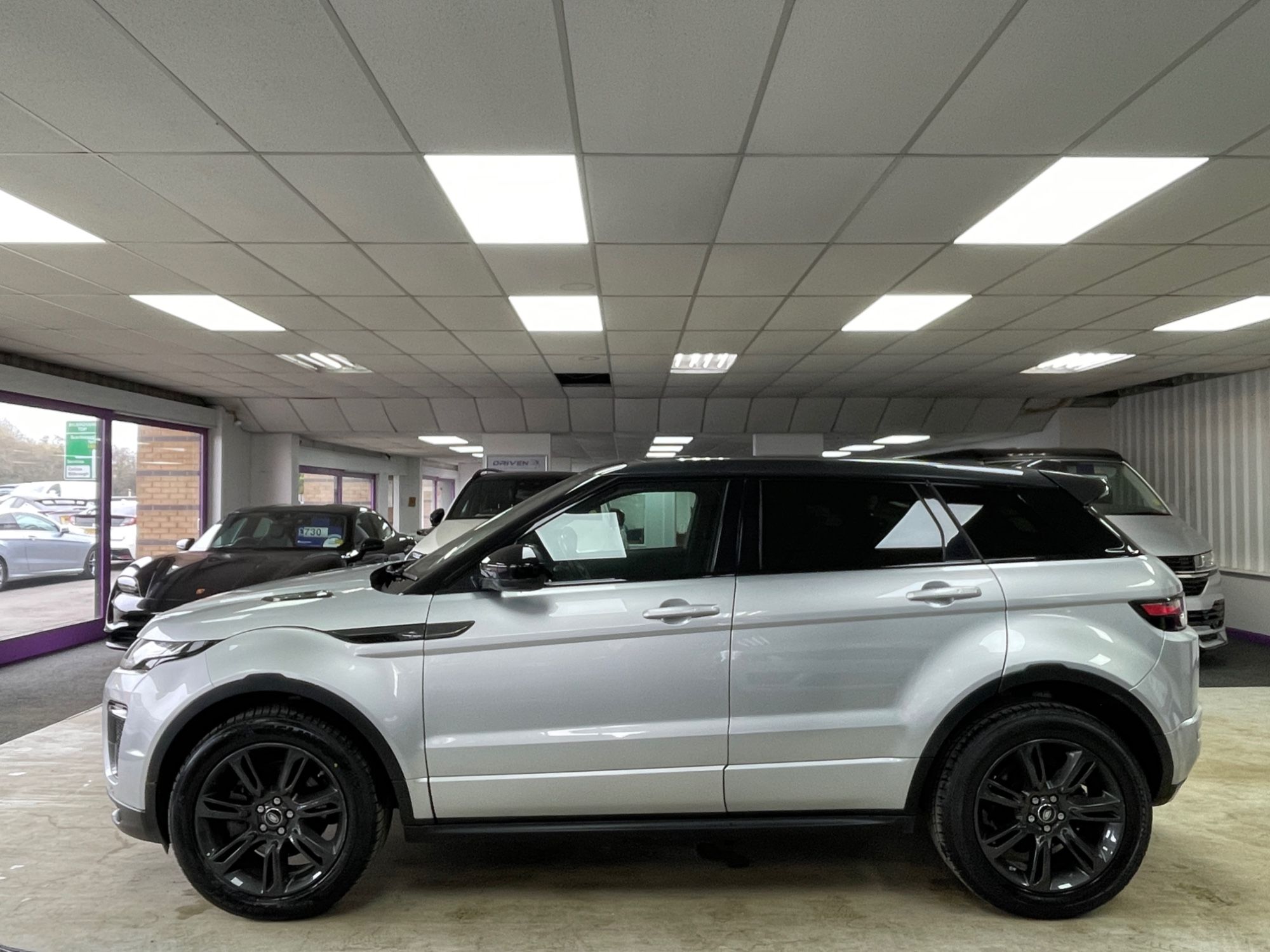 USED 2018 68 LAND ROVER RANGE ROVER EVOQUE 2.0 TD4 Landmark SUV 5dr Diesel Auto 4WD Euro 6 (s/s) (180 ps) 