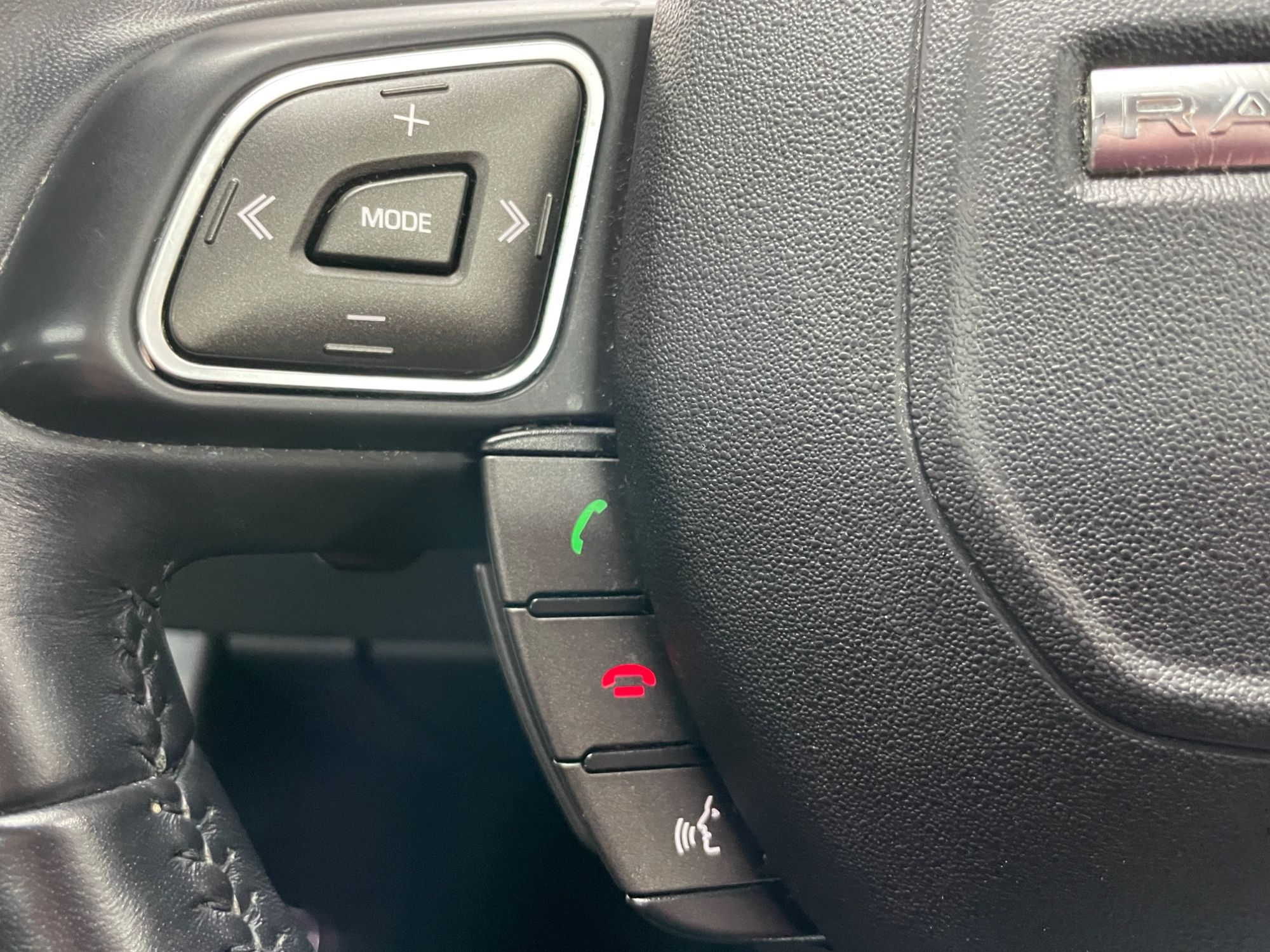 USED 2018 68 LAND ROVER RANGE ROVER EVOQUE 2.0 TD4 Landmark SUV 5dr Diesel Auto 4WD Euro 6 (s/s) (180 ps) 