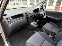 USED 2002 52 TOYOTA COROLLA VERSO 1.6 VVT-i T2 MPV 5dr Petrol Manual (174 g/km, 109 bhp) only 60,000 mls 1 years mot