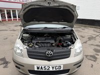 USED 2002 52 TOYOTA COROLLA VERSO 1.6 VVT-i T2 MPV 5dr Petrol Manual (174 g/km, 109 bhp) only 60,000 mls 1 years mot