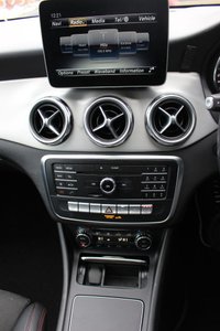 USED 2019 19 MERCEDES-BENZ GLA 1.6 GLA180 AMG Line Edition (Plus) SUV 5dr Petrol 7G-DCT Euro 6 (s/s) (122 ps) 