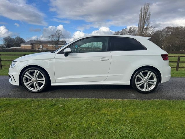 2014 Audi A3 1.8L S Line 3dr - Photo 7
