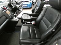 USED 2007 57 HONDA CR-V 2.0 i-VTEC EX SUV 5dr Petrol Automatic (195 g/km, 148 bhp) SAT NAV SUNROOF LEATHER HEATED SEATS CRUISE CONTROL PARKING SENSORS 4 OWNERS SERVICE HISTORY WARRANTY