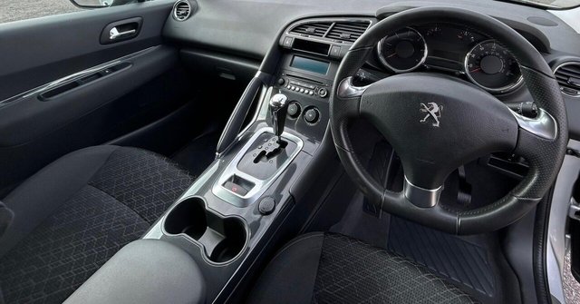 2016 PEUGEOT 3008 1.6 BlueHDi Active EAT Euro 6 (s/s) 5dr - Photo 8