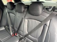 USED 2022 22 MINI CLUBMAN 2.0 Cooper S Exclusive Estate 6dr Petrol Steptronic Euro 6 (s/s) (178 ps) + SERVICE HISTORY + 18" ALLOY WHEELS + AUTOMATIC GEARBOX + DAYTIME RUNNING LIGHTS + SUN ROOF + SATELLITE NAVIGATION + FULL BLACK LEATHER SEATS + HEATED FRONT SEATS + AUTO HEADLIGHTS + REAR PARKING SENSORS + DUAL CLIMATE CONTROL + CRUISE CONTROL + BLUETOOTH / TELEPHONE PREPARATION + RADIO / USB / DAB / MP3 PLAYER + MUCH MUCH MORE...