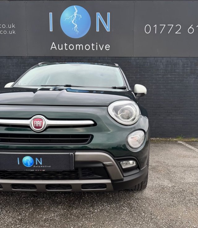 2015 FIAT 500X 1.4 MultiAir Cross Plus *Rare Colour, Sat Nav, Bluetooth, Sensors* - Photo 4
