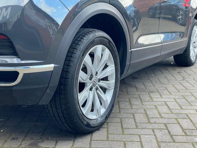 2019 VOLKSWAGEN T-ROC 1.6 TDI SE SUV 5dr Diesel Manual Euro 6 (s/s) (115 ps) - Photo 7