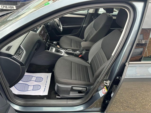 2020 SKODA OCTAVIA 1.5 TSI ACT SE Drive DSG Euro 6 (s/s) 5dr - Photo 12