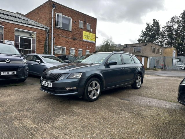 2020 SKODA OCTAVIA 1.5 TSI ACT SE Drive DSG Euro 6 (s/s) 5dr - Photo 8