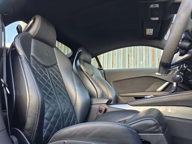 2018 AUDI TT RS - Photo 11