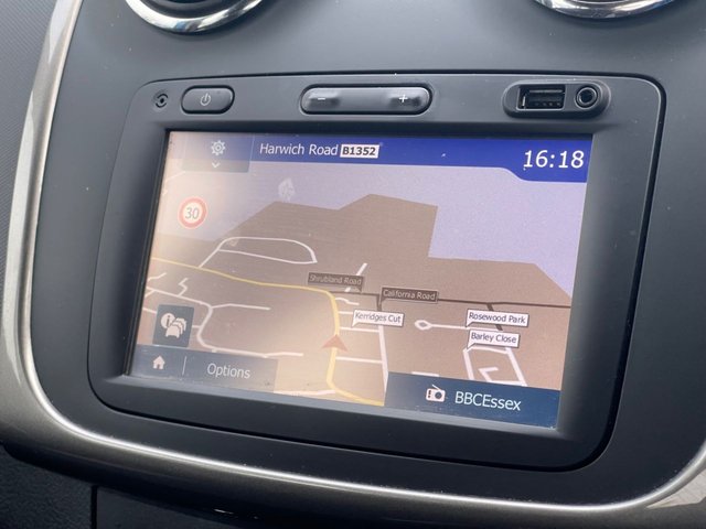 2016 DACIA SANDERO STEPWAY - Photo 2