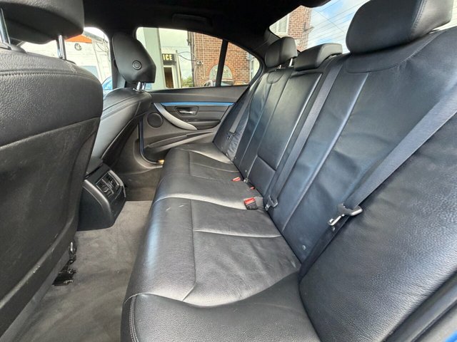 2016 BMW 3 Series 2L M Sport 4dr - Photo 9