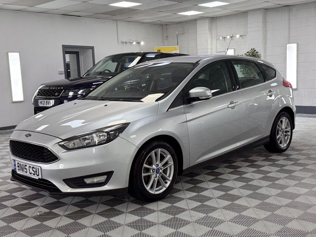 2015 FORD FOCUS 2015 1.6 TDCi Zetec Hatchback 5dr Diesel Manual Euro 5 (s/s) (115 ps) - Photo 6