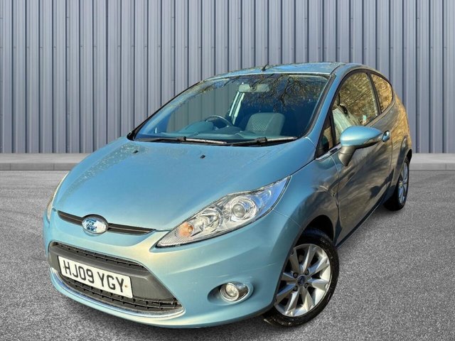 2009 FORD FIESTA - Photo 3
