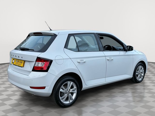 2021 SKODA FABIA - Photo 10