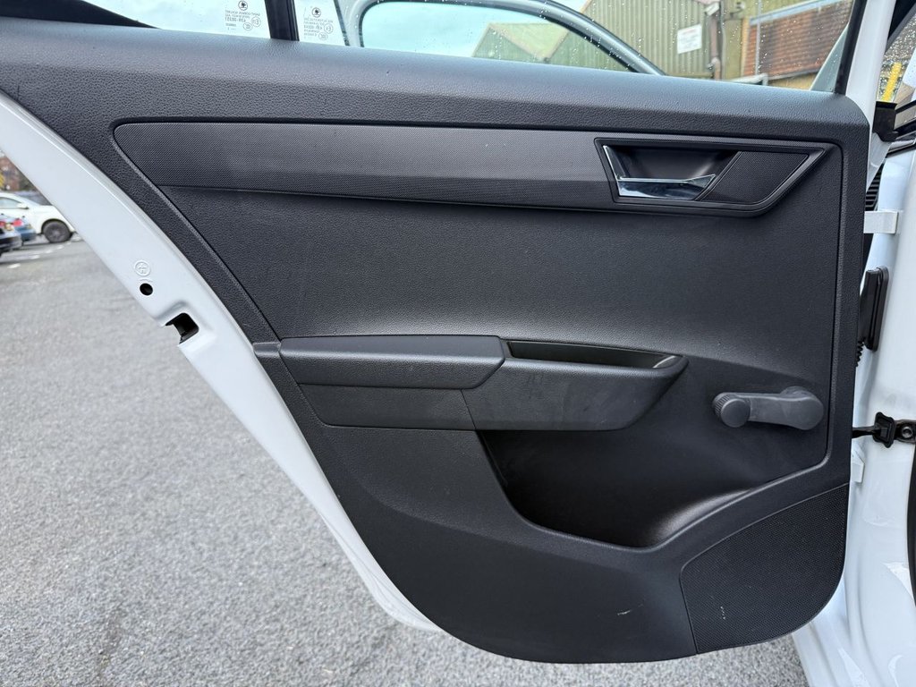 USED 2021 21 SKODA FABIA 1.0 TSI SE Hatchback 5dr Petrol Manual Euro 6 (s/s) (95 ps) Parking Sensors, Apple Carplay
