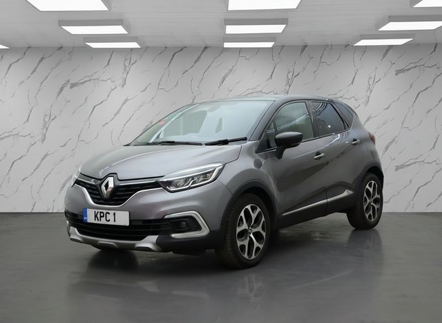 View our RENAULT CAPTUR