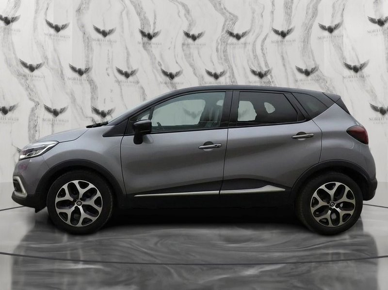 2018 Renault Captur in grey — photo 8 of 12