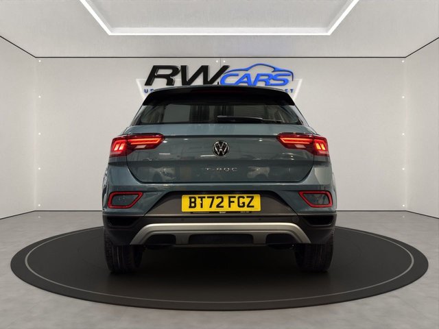 2023 Volkswagen T-Roc 1.5L Life 5dr - Photo 4