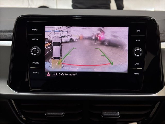 2023 Volkswagen T-Roc 1.5L Life 5dr - Photo 11