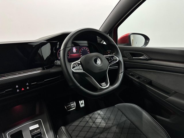 2021 Volkswagen Golf - Photo 12