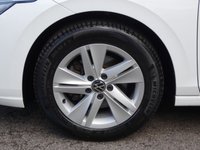 USED 2022 72 VOLKSWAGEN GOLF 1.5 TSI Life 5d 130 S/S 1 OWNER, FULL SERVICE HISTORY, SAT NAV, APP-CONNECT FOR WIRELESS APPLE CARPLAY / ANDROID AUTO, ACTIVE INFO DISPLAY VIRTUAL COCKPIT, WIRELESS PHONE CHARGER, DAB RADIO, BLUETOOTH, LANE ASSIST, FRONT ASSIST, ADAPTIVE CRUISE CONTROL & SPEED LIMITER, FRONT & REAR PARKING SENSORS WITH DISPLAY, LEATHER FLAT BOTTOM MULTIFUNCTION STEERING WHEEL, KEYLESS START, RAIN & LIGHT SENSORS, AUTO HOLD, 4x USB PORTS, CLIMATE CONTROL, ILLUMINATING VANITY MIRRORS, DIGITAL SPEEDO, MANAUL 6 SPEED