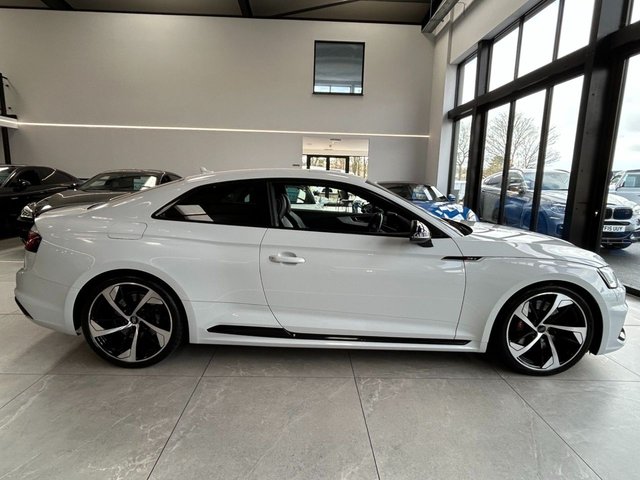 View our AUDI RS5