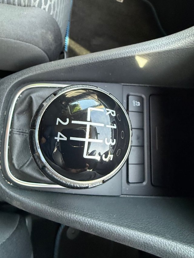 2012 VOLKSWAGEN GOLF 1.6 TDI S Hatchback 5dr Diesel Manual Euro 5 (105 ps) - Photo 5