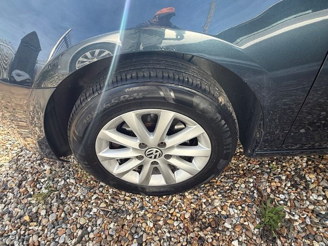 2012 VOLKSWAGEN GOLF 1.6 TDI S Hatchback 5dr Diesel Manual Euro 5 (105 ps) - Photo 6