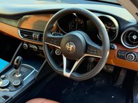 USED 2019 69 ALFA ROMEO GIULIA 2.0T Super Saloon 4dr Petrol Auto Euro 6 (s/s) Sat Nav, Cruise, Low Miles