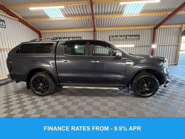 2018 Ford Ranger 3.2L Limited 1 4dr - Photo 4