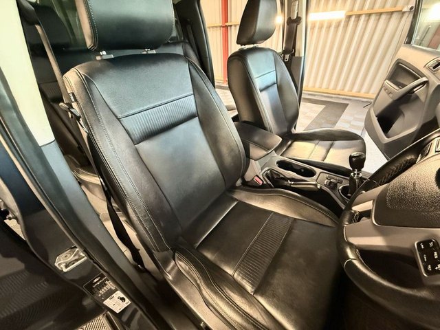 2018 Ford Ranger 3.2L Limited 1 4dr - Photo 6