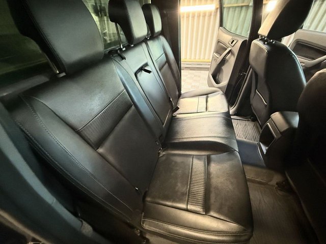 2018 Ford Ranger 3.2L Limited 1 4dr - Photo 8