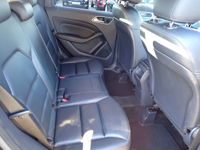 2012 Mercedes-Benz B-CLASS - Photo 10