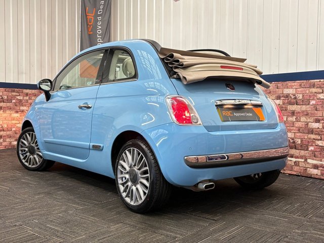 2015 FIAT 500C - Photo 5