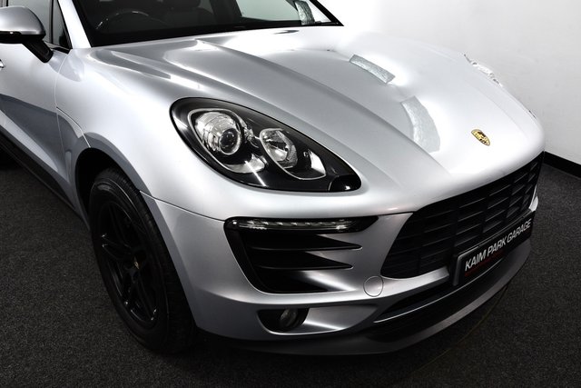 USED 2016 16 PORSCHE MACAN 2.0T SUV 5dr Petrol PDK 4WD Euro 6 (s/s) (252 ps) &pound;8k Extras | F/S/H | Pan Roof
